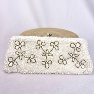 VTG Olympic Accessory Pearl Beaded Clutch Purse Delicate Flowers Made In Japan